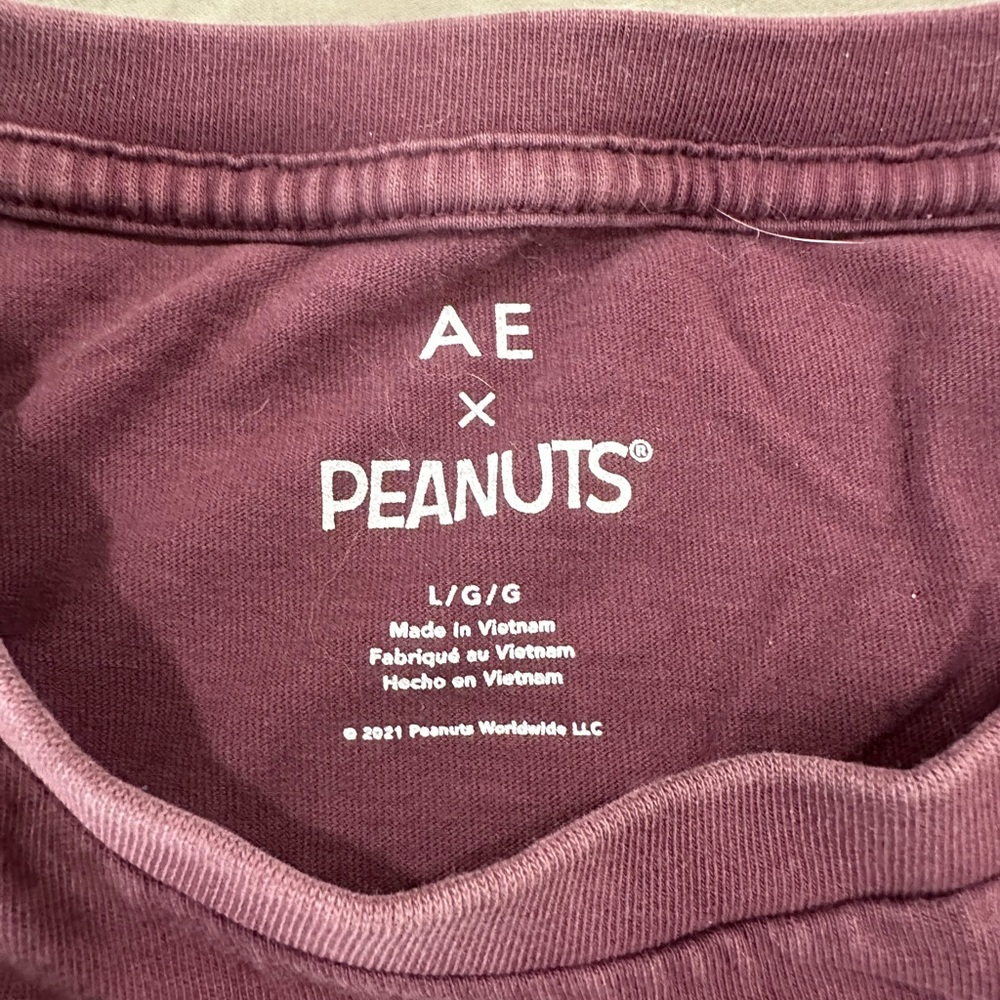 American Eagle Outfitters Long-Sleeve Tee in Dusty Mauve with Snoopy Graphic - Picture 2 of 5